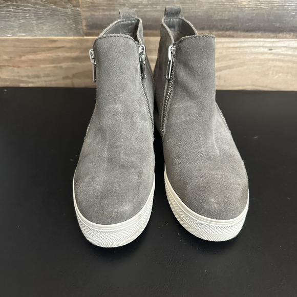 Steve Madden Wedgie High Top Sneaker Leather Streetwear Gray Bootie Shoes 8.5 - Picture 5 of 10